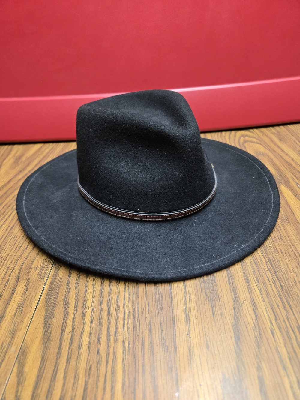 Stetson Crushable Black Western Hat with Brown Leather Band. - Picture 2 of 6